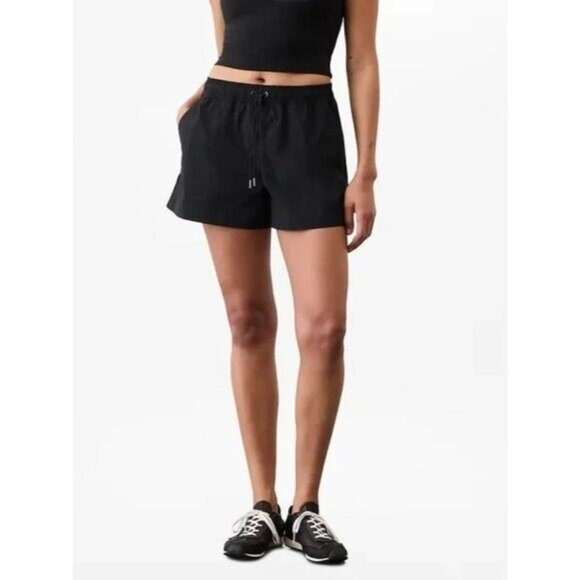 Athleta S  Midday Mid Rise Poplin Short Black Small - Picture 1 of 6